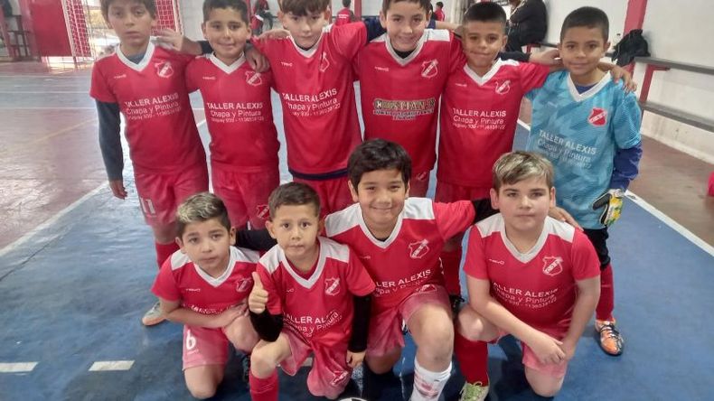La 2013 de la Avenida aplastó 10-1 a Defensores de Castelar..
