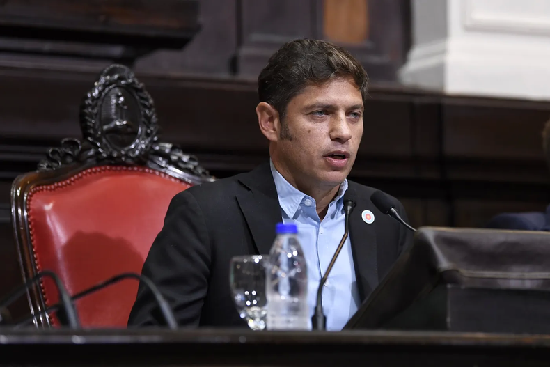 Axel Kicillof decidió frenar el aumento de las patentes para el mes de mayo.