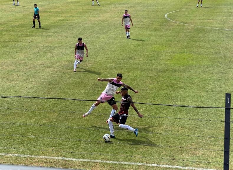 JUEGO. Real Pilar va sumando ritmo competitivo, tras el amistoso con Chacarita.
