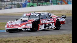 FIRMEZA. El campeón Matías Rossi estrenó la temporada con el segundo tiempo en la clasificación..