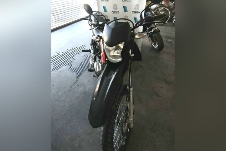 La moto recuperada en Manuel Alberti había sido robada en Don Torcuato.&nbsp;