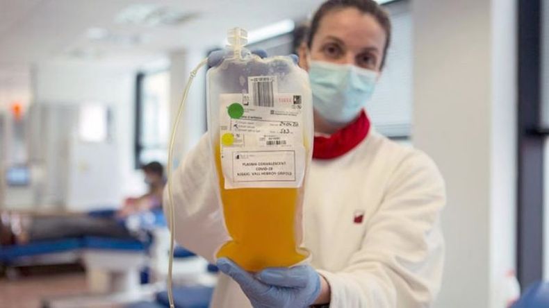 EFECTIVO. Unos 26 pacientes se recuperaron usando plasma..