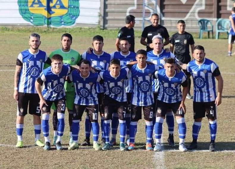EQUIPO. Metalúrgico empató 0-0 ante Atlético Perú, por la Escobarense.