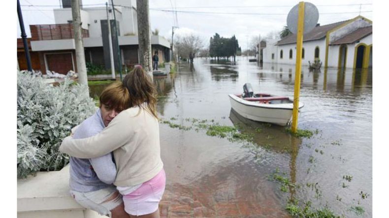 DOLOR. Las inundaciones causaron grandes pérdidas. .