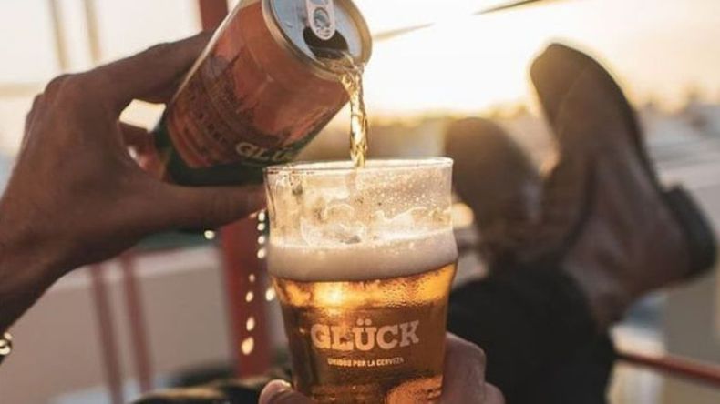 PARA DISFRUTAR. Glück se suma a la oferta cervecera de Pilar. .