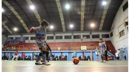 La medida fue notificada por el Gobierno quien adelantó que la apuntan a sanear el esquema tarifario y eliminar privilegios en clubes de barrio.