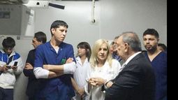 RECORRIDA. Zúccaro, con los directivos y el personal del Falcón..