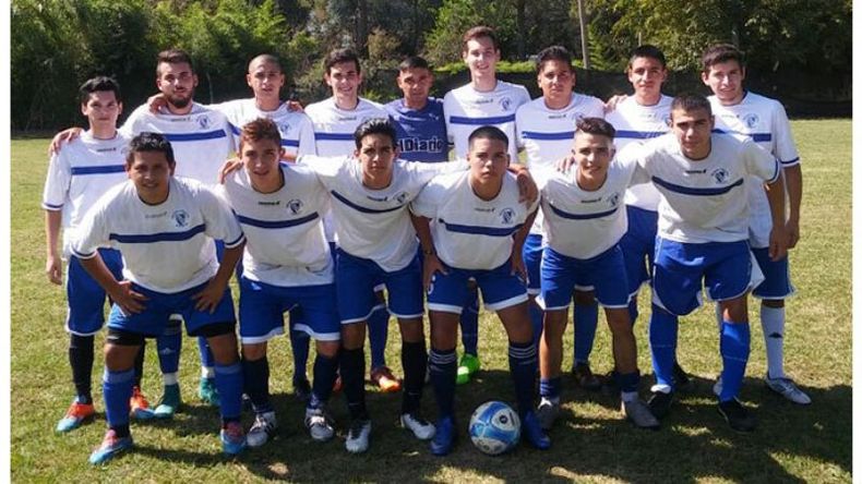 POR TRES. Unión bajó a Malvinas y alcanza los 26 puntos en la tabla..