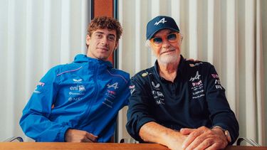 Franco Colapinto y Flavio Briatore, una temporada más juntos en Alpine.
