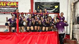 Sinergia Pilar celebró en la visita a Marcos Paz con las mayores femeninas.