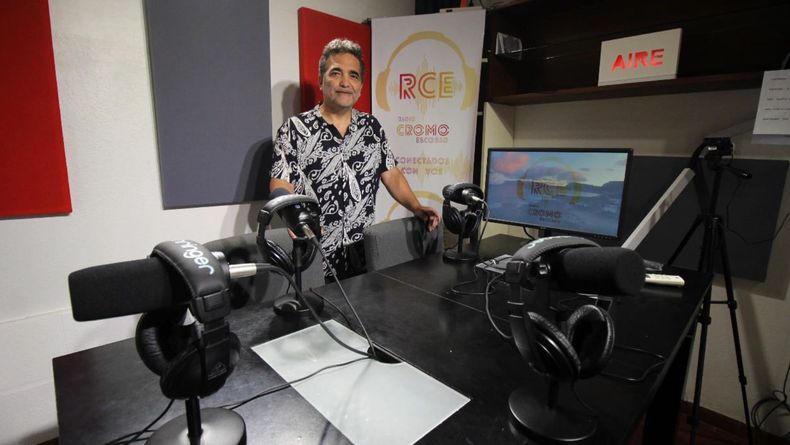 HOMBRE DE MEDIOS. Martín Pozzo, creador de Radio Cromo Escobar.