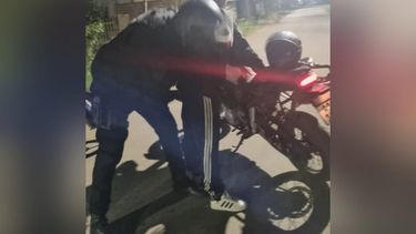 tres detenidos por tenencia de drogas en control vehicular