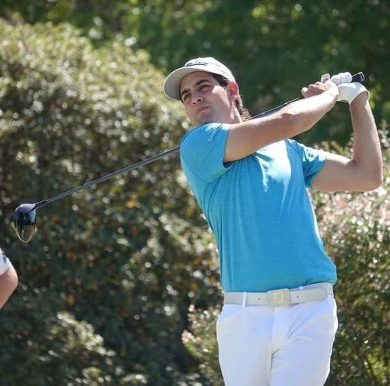 Yenidjeian suma 139 golpes, tras disputar la segunda ronda en Rosario.