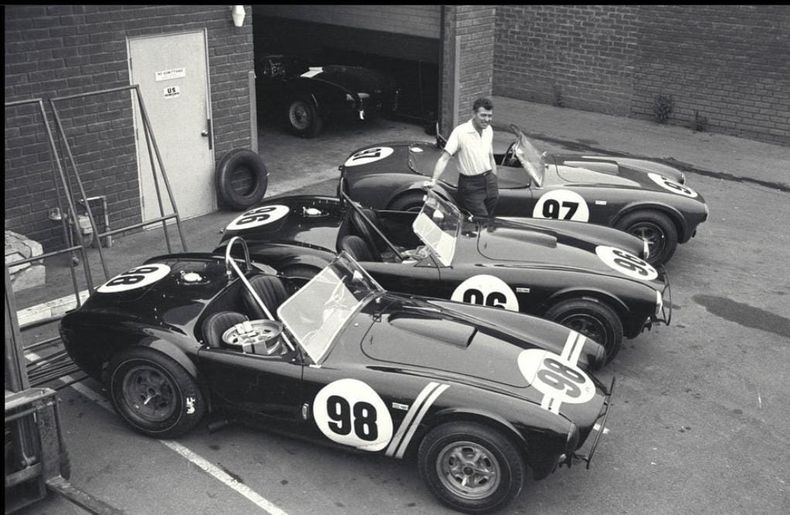 UN ÍCONO. Los Shelby Cobra comenzaron a fabricarse en el año 1962.