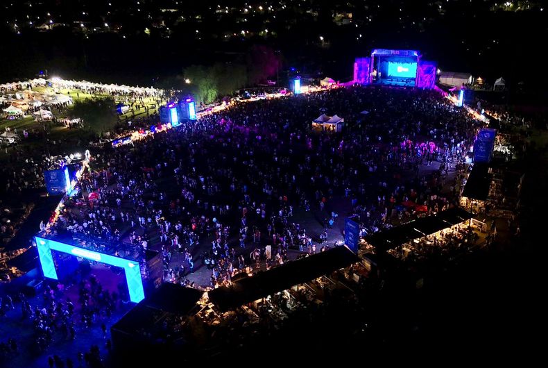 Así lució el predio del Polideportivo en el cierre de la primera noche de las Fiestas Patronales de Pilar.