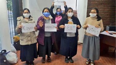 FESTEJO. Cinco monjas fueron dadas de alta en Derqui el 2 de mayo..