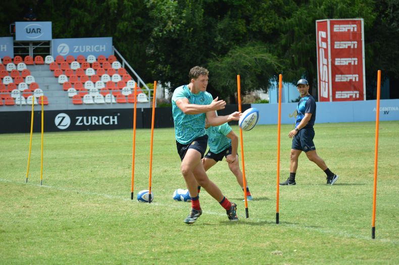 Los Pumitas y Pampas XV cuentan con el talento de Benjamín Elizalde.