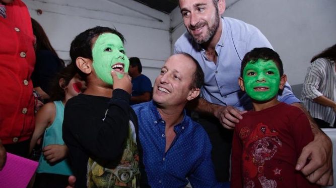CHICOS. Insaurralde y Achával, en el Club Unión de Derqui..