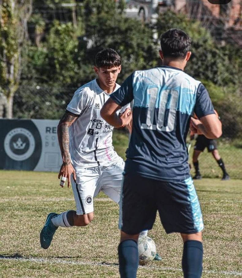 Santiago Lugo de la reserva de Real Pilar.