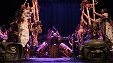 el polo norte resguardara durante 1000 anos la musica de la orquesta de instrumentos autoctonos y nuevas tecnologias de argentina