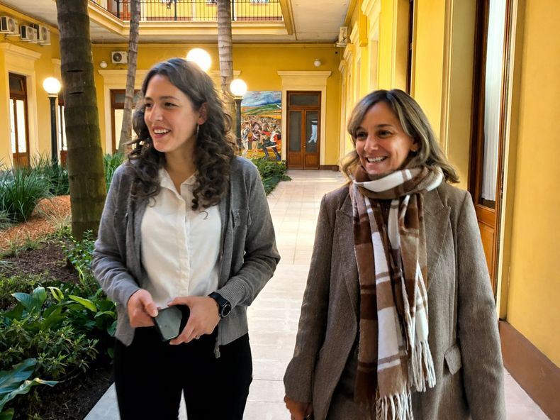 CUMBRE. La diputada Ana Balor y la senadora Malena Galmarini tras la cumbre con Carlos Bianco.&nbsp;