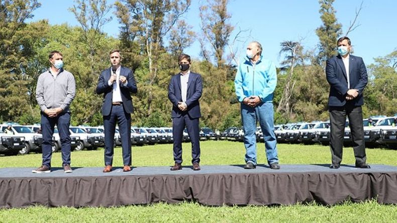 ACTO. Achával destacó la inversión en materia de seguridad en el acto con kicillof..