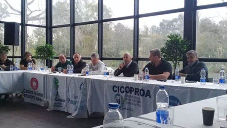 RECLAMOS. Ducoté recibió críticas e inquietudes de comerciantes e industriales..