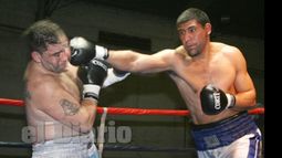 Zárate lo tuvo a maltraer a Morales en Pilar. Le ganó bien, por puntos, en 2010..