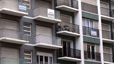 PRECIOS. Los operadores estiman que la caída de los precios de las propiedades encontró su piso..