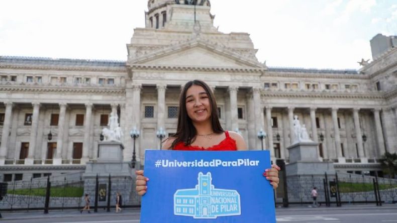 EMPUJE. Pilarenses estuvieron esta semana exponiendo en el Congreso. .