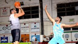 GOLEADOR. Pappalardi fue la gran figura rojinegra con 27 puntos. Foto: Prensa Club Derqui..