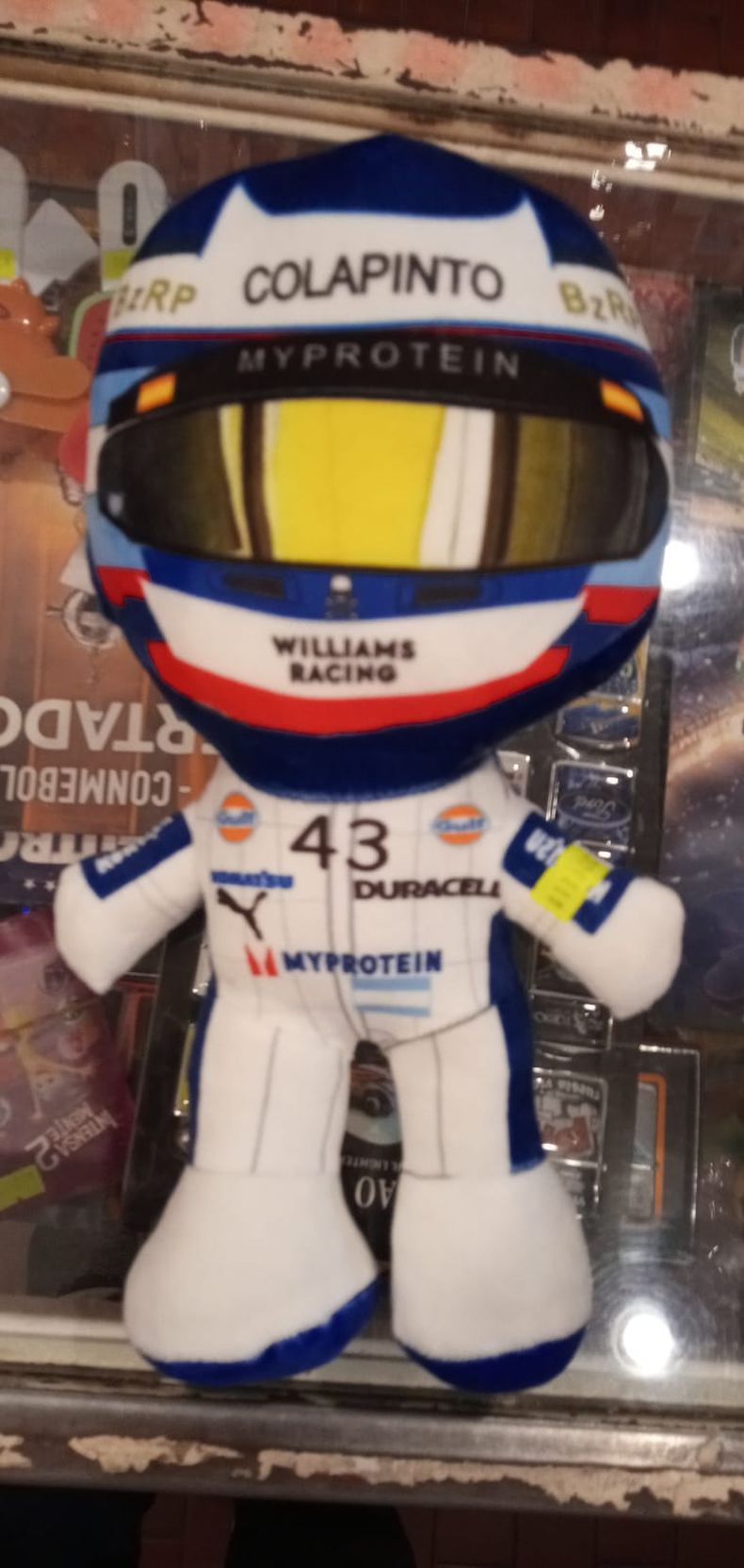 El peluche de Franco Colapinto se vende a $11.900.