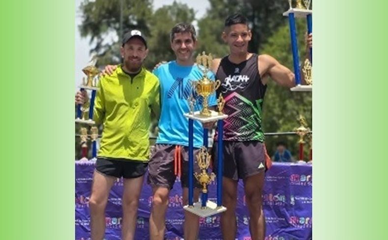PODIO. Ezequiel Lucioni, Rodrigo Berdezagar y Néstor Cabrera, en la general de 10K.