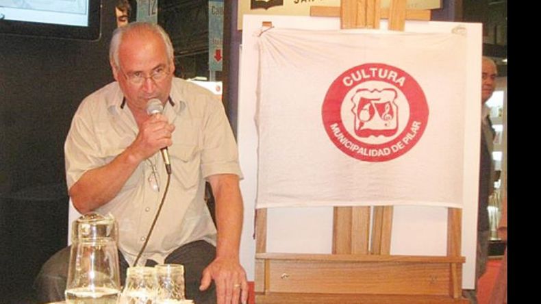 Rubén Cabrera, delvisense y experto en cuentos cortos..