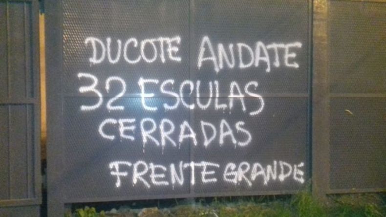 CAMPAÑA. Salud y escuelas, los ejes de la campaña de pintadas..
