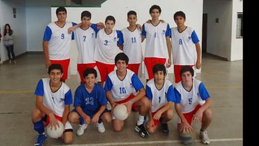 Los chicos pilarenses del Sub 16 le ganaron 2-0 (30-14 y 30-26) a Bella Vista B..