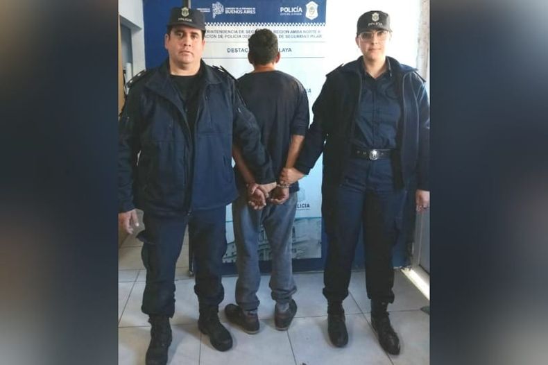 Ddetenido Zelaya.jpg