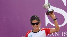 POR LA VUELTA. Daiana Ocampo en otro podio nacional..