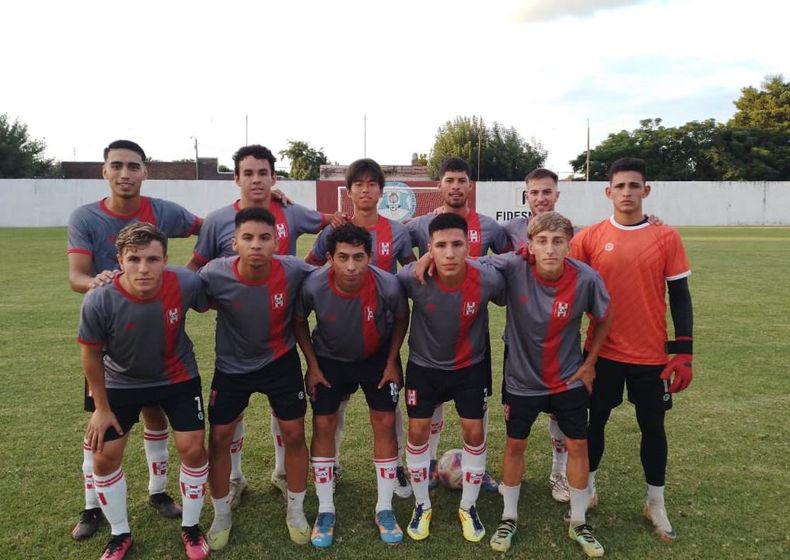 Atlético Pilar hace su regreso a la competencia metropolitana de AFA.
