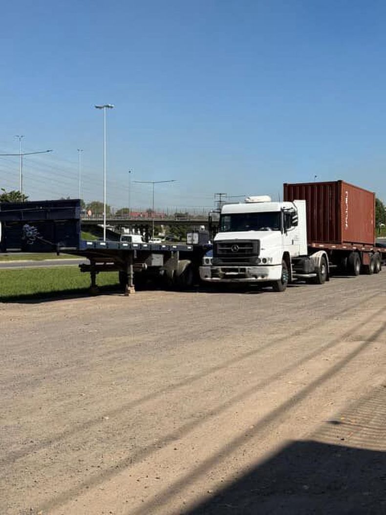 El Ministerio de Transporte de Buenos Aires dispuso limitar el tránsito de vehículos de carga mayores a siete toneladas en las principales rutas provinciales.
