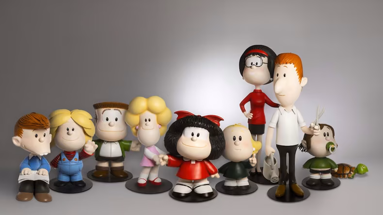 Juan Riera modeló en plastilina los personajes de la historieta. (MI).