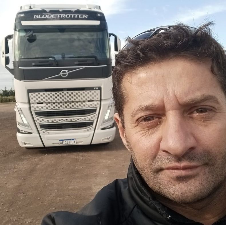El camionero que falleció se llamaba Sergio Zapatera y era de Córdoba.