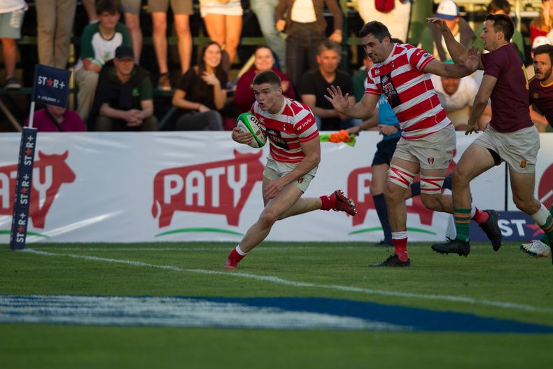 Franco Sábato y Sebastián Pernas (foto) llegaron hasta la final del Top 12 de la URBA.