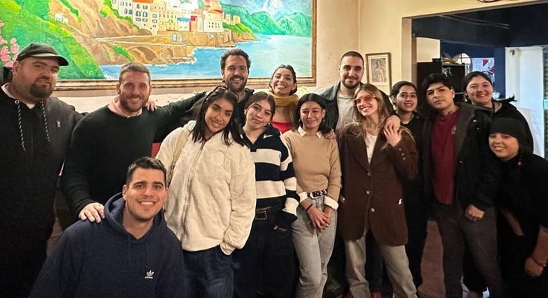 Mar&iacute;a Becerra llev&oacute; su buena onda a Foderone, ubicado en el centro de Pilar.
