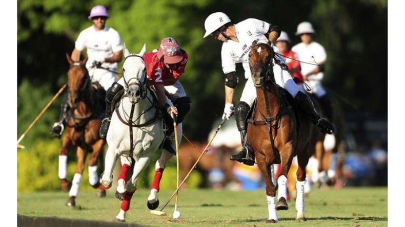 OBJETIVO. El cuarteto de Pilar busca una nueva final en la Triple Corona..