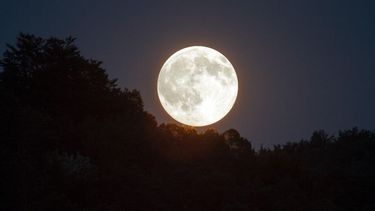 ritual de luna llena ¿como aprovechar la luna llena en sagitario?