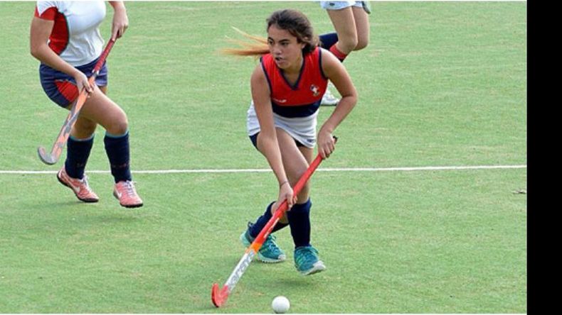(Jorge Panzaraza). Micaela Perdiguera, de la Séptima de Deportiva A..