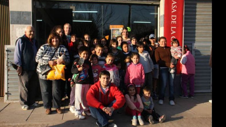 En las vacaciones de invierno, el centro abrió con teatro para chicos..