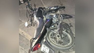 ZANELLA. La moto involucrada en el accidente ocurrido anoche. Foto: @juancaimpacto. .