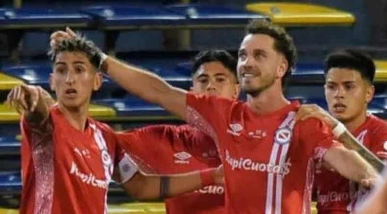 Tomás Molina sigue de racha goleadora en Argentinos Juniors y sueña con ganar la Copa Argentina.